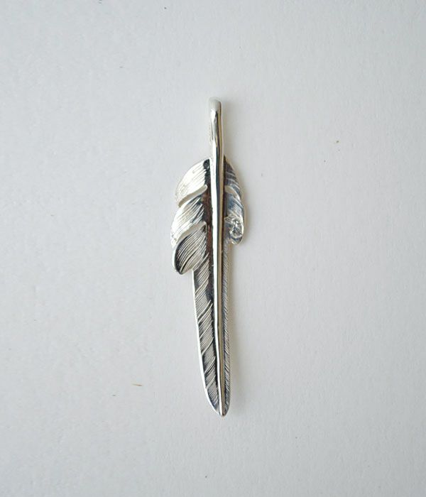 ラリースミス (LARRY SMITH) KAZEKIRI FEATHER PENDANT No.28, SMALL 