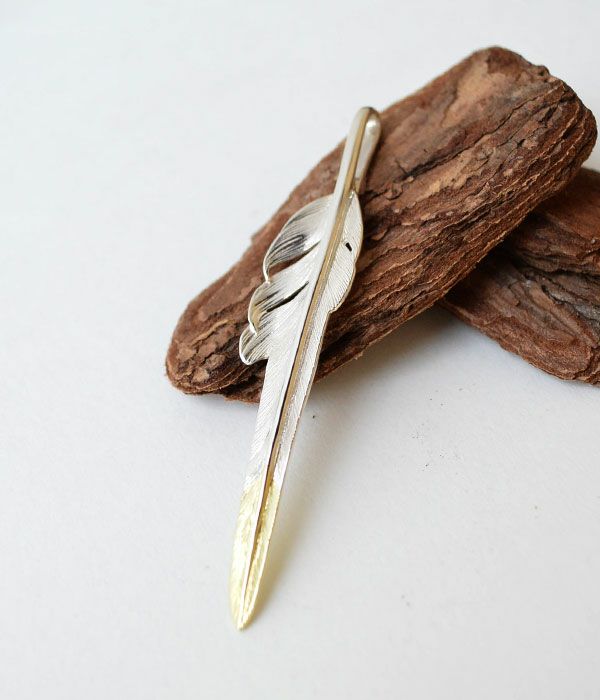 ラリースミス (LARRY SMITH) KAZEKIRI FEATHER PENDANT No. 5 (18K 