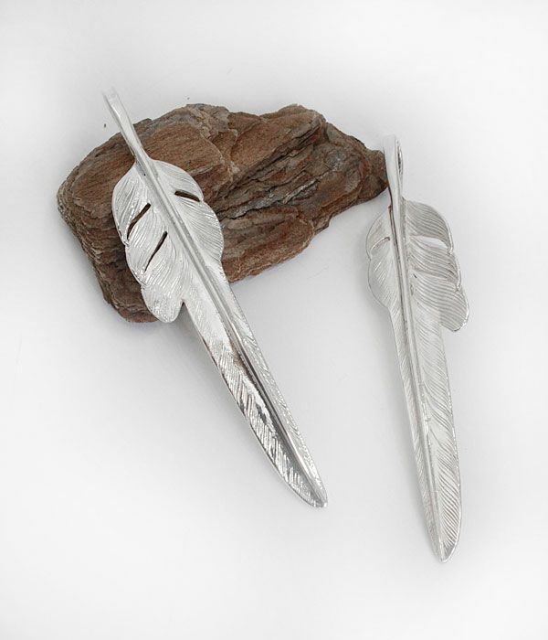ラリースミス (LARRY SMITH) KAZEKIRI FEATHER PENDANT No.30,LARGE 