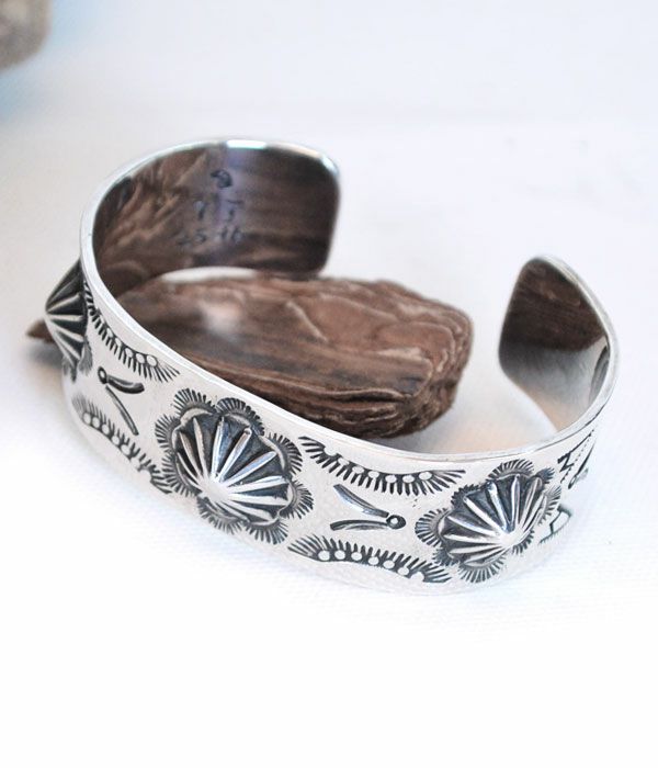 ラリースミス (LARRY SMITH) ラリースミス×トップジミー ウィーリングログバングル -ラブ- TJ25LOVE