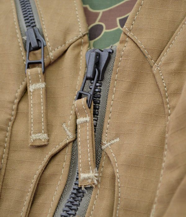 フリーホイーラーズ(FREEWHEELERS) -エクスペディション- バックパック ベストデザートカーキ1821018