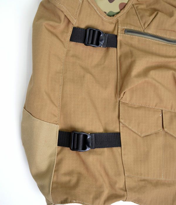 フリーホイーラーズ(FREEWHEELERS) -エクスペディション- バックパック ベストデザートカーキ1821018