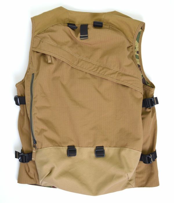 フリーホイーラーズ(FREEWHEELERS) -エクスペディション- バックパック ベストデザートカーキ1821018