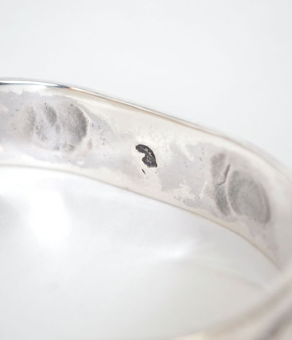 ラリースミス(LARRY SMITH) 18K EAGLE FACE STAMPED BRACELET バングル シルバーアクセサリー BR-0075