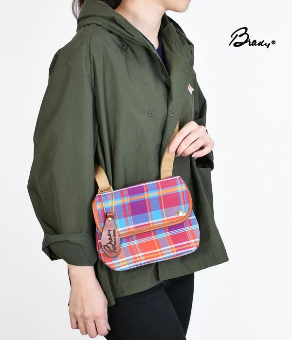 ブレディー(BRADY)エイボンマドラスチェック ショルダーバッグ AVON MINI MADRAS RED CHECK