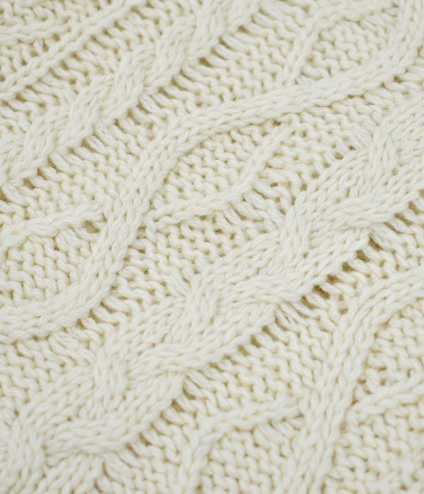 マオメイド (MAOMADE) ケーブル柄 Vネック ニットカーディガン リネンブレンド アランニットシリーズ 141137