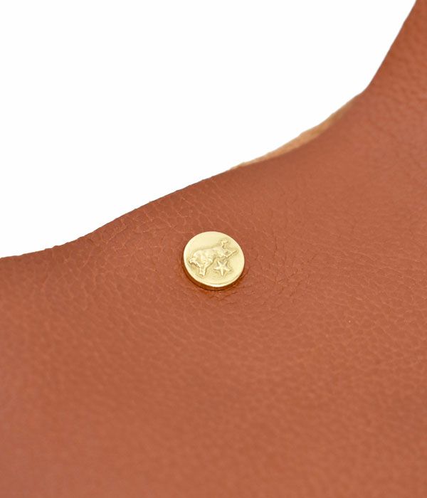 イルビゾンテ (IL BISONTE) ショルダーバッグ レザー クロス