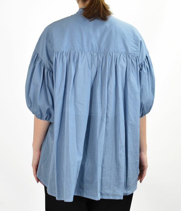 ファヌル (FANEUIL)
シャツ
半袖シャツ バルーン袖 ノーカラー
F6223201