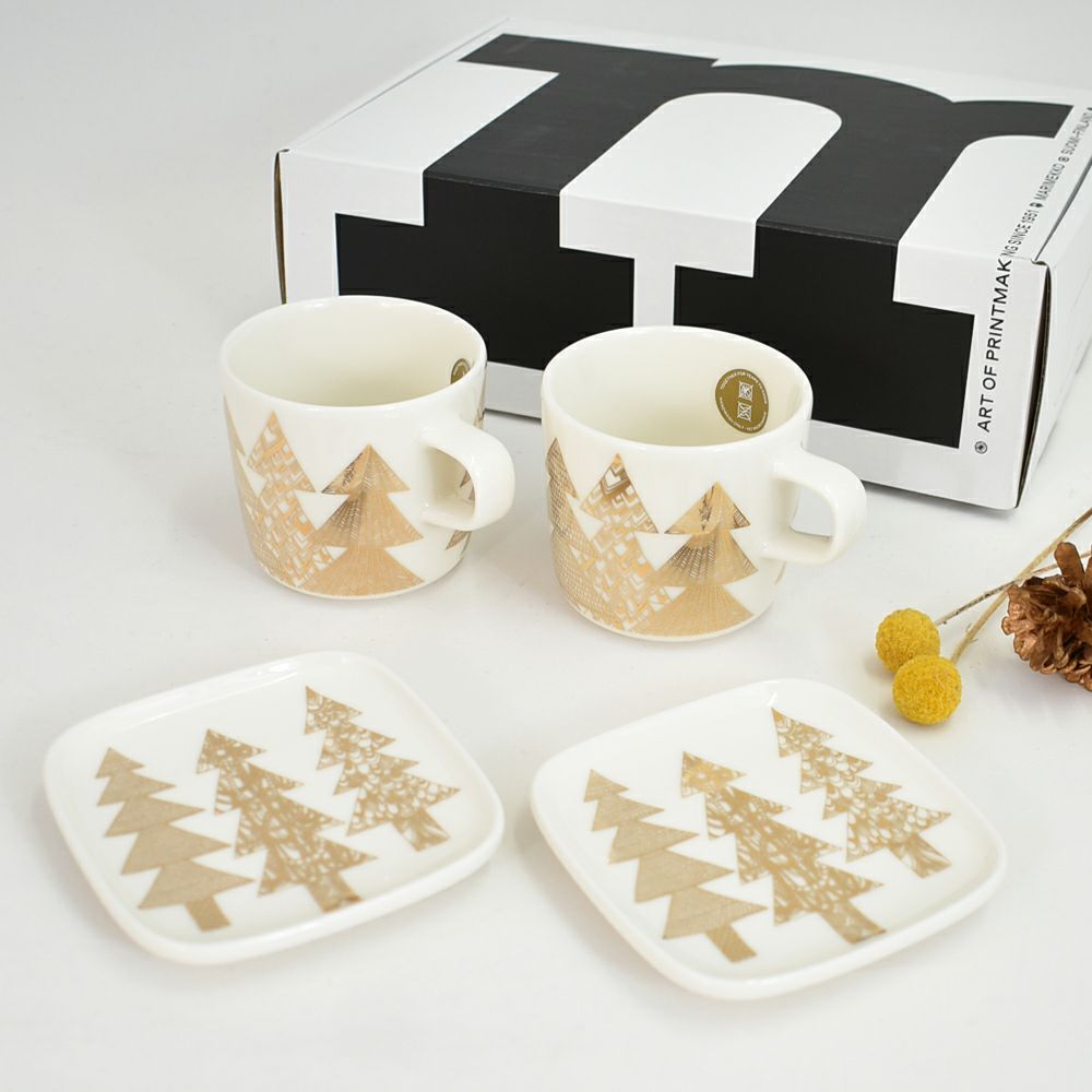 マリメッコ (marimekko) Kuusikossa cup and plate set クーシコッサ トウヒの森カップアンドプレートセット ギフトセット 食器 クリスマスギフト 52239-4-72865