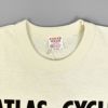 フリーホイーラーズ (FREEWHEELERS) -ATLAS CYCLE CO.- 半袖プリントTシャツ 2425004