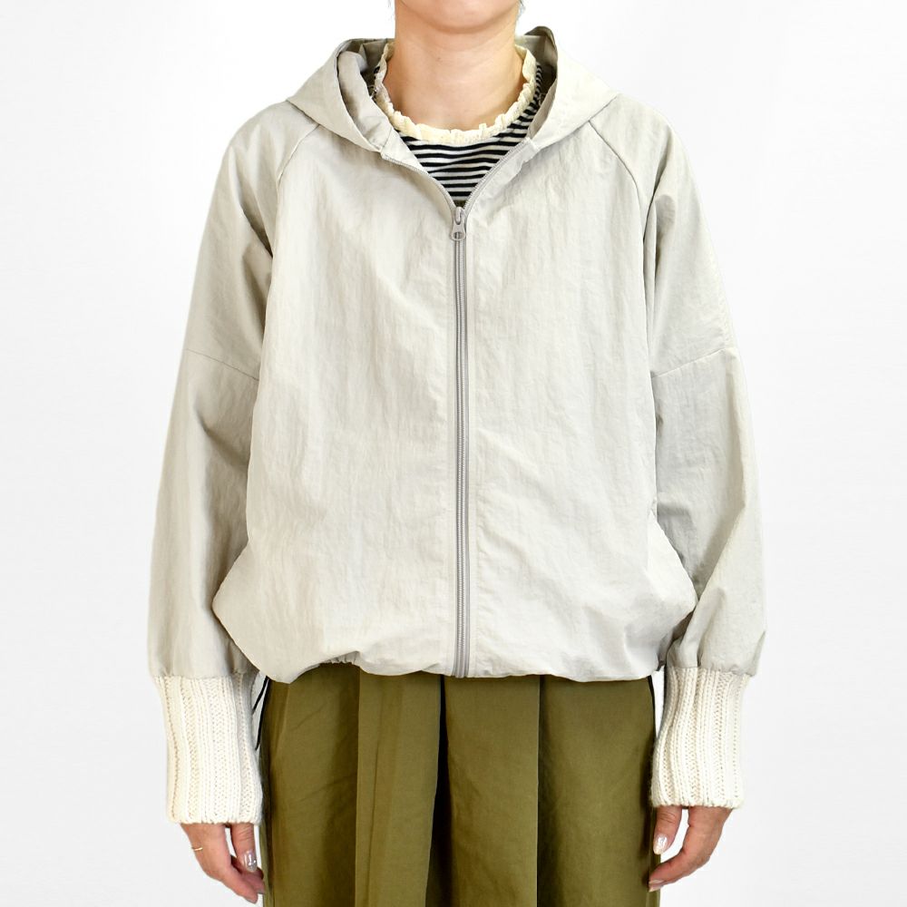 マオメイド (MAOMADE) ざっくりリブがポイント フード付きジャケット ナイロンジップアップパーカー アウター 441305