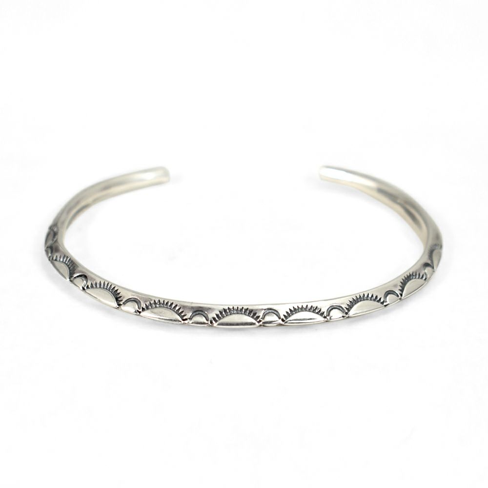 ラリースミス (LARRY SMITH) LADIE'S EXTRA THIN TRIANGLE BRACELET -LEAF- トライアングルバングルリーフ シルバーアクセサリー BR-0123-L