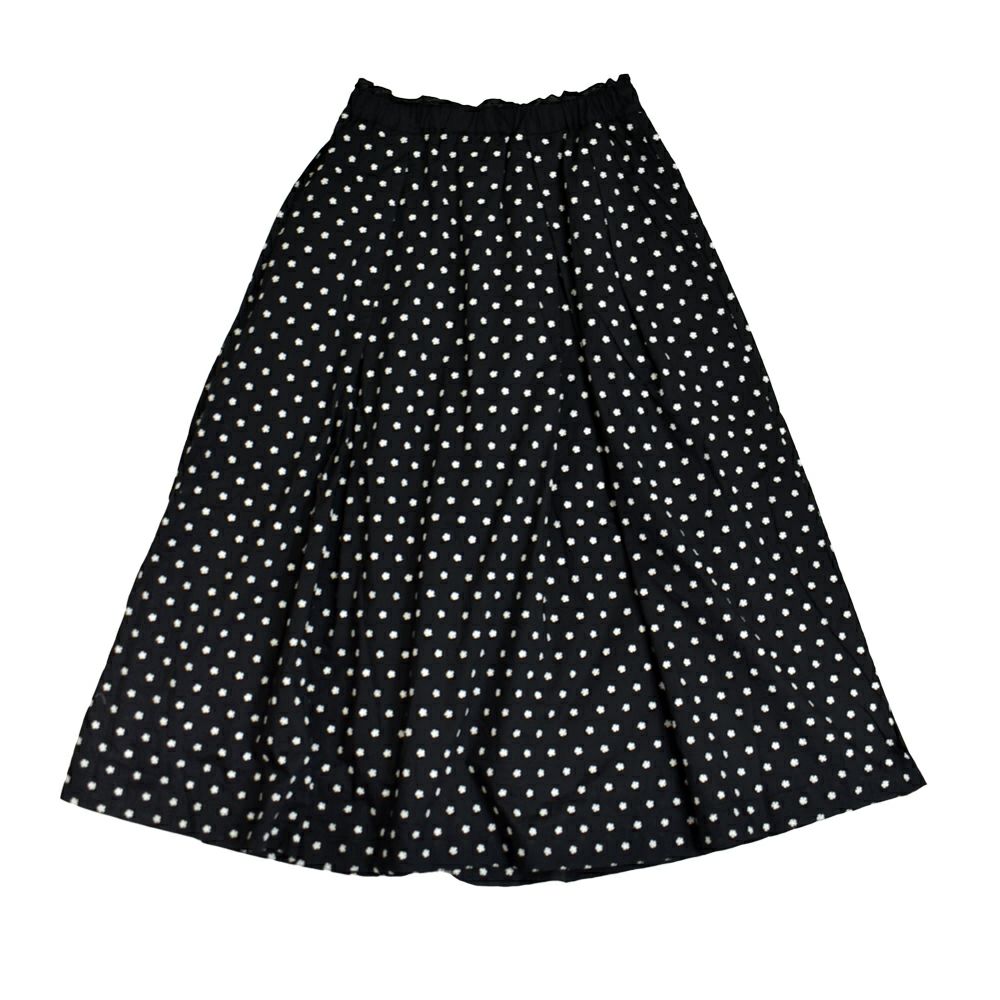 ポンデシャロン (PONT DE CHALONS) 刺繍タックギャザースカート 小花モチーフ コットンの裏地付き 22480327 19.ブラック