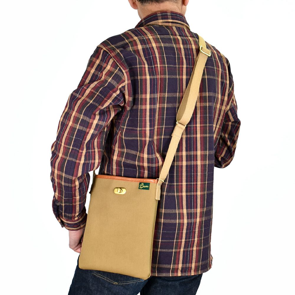 ブレディ (BRADY) LOWCA MEDIUM ショルダーバッグ スマホ サコッシュ ロウカ ミディアム