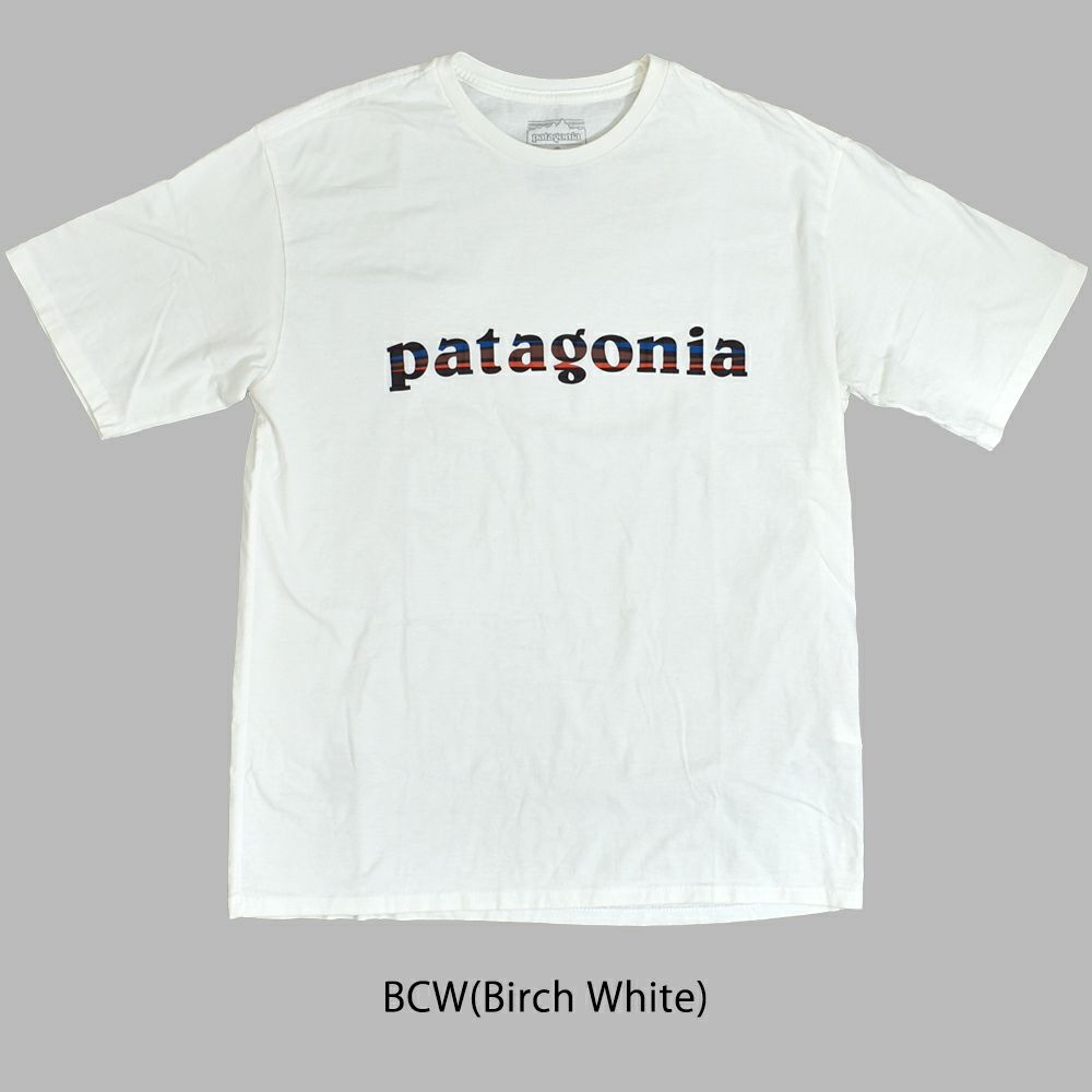 パタゴニア (PATAGONIA) メンズ '73 テキスト ロゴ オーガニック Tシャツ Men's '73 Text Logo Organic T-Shirt 半袖プリントTシャツ 37776 BCW(Birch White)