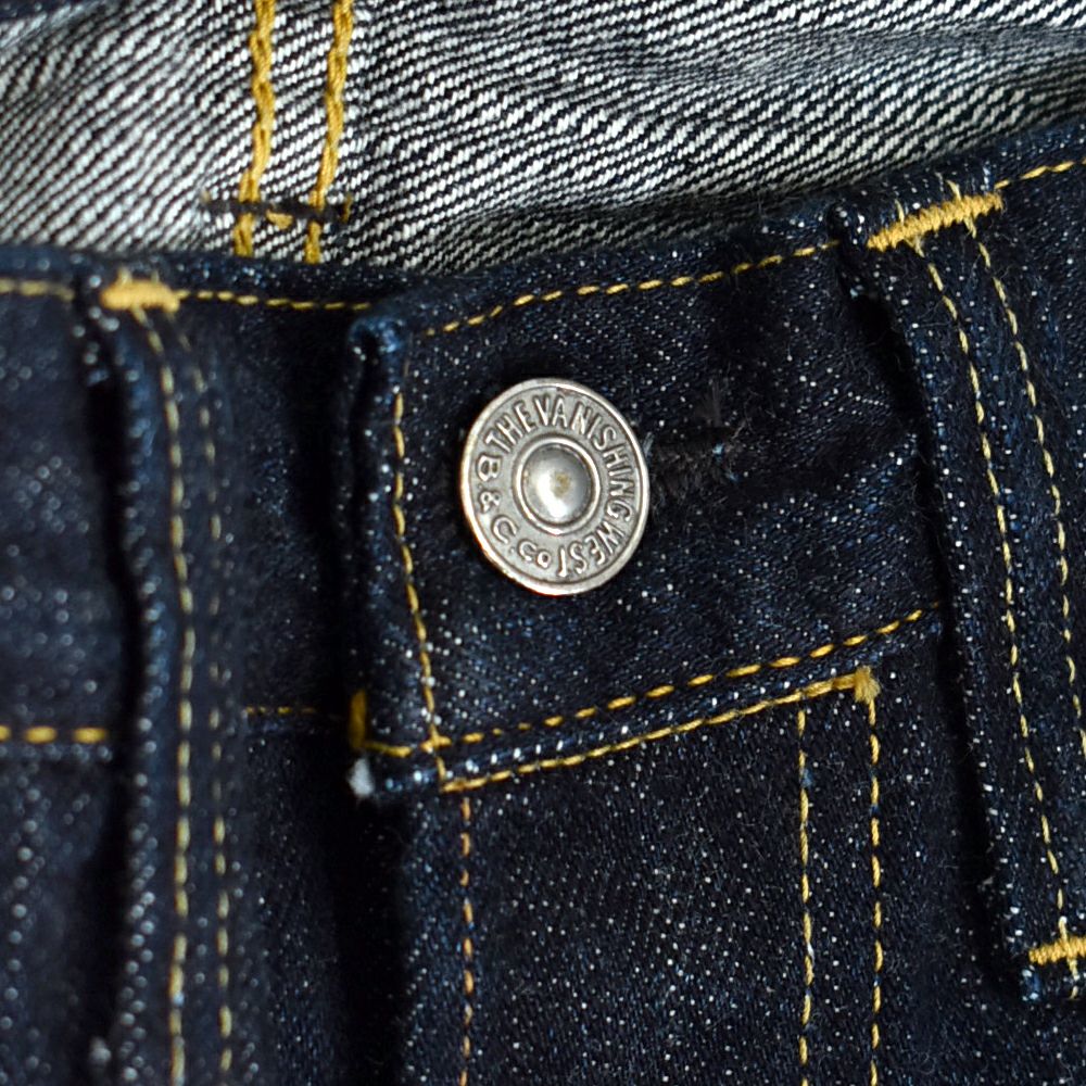 フリーホイーラーズ (FREEWHEELERS) -Lot S601 XX 1945- 5POCKET JEANS IN THE SECOND HALF OF 1945 WORLD WWⅡ MODEL Original 14oz Indigo Denim 大戦モデル ジーンズ デニムパンツ ジーパン 2522003