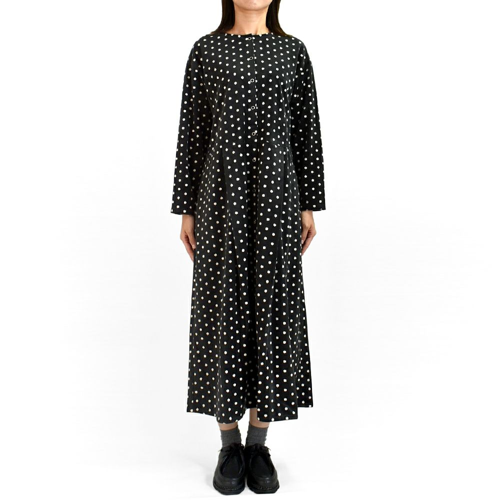 ポンデシャロン (PONT DE CHALONS) NEWコーデュロイ刺繍ワンピース 前開きノーカラーワンピース スナップボタン 22551718