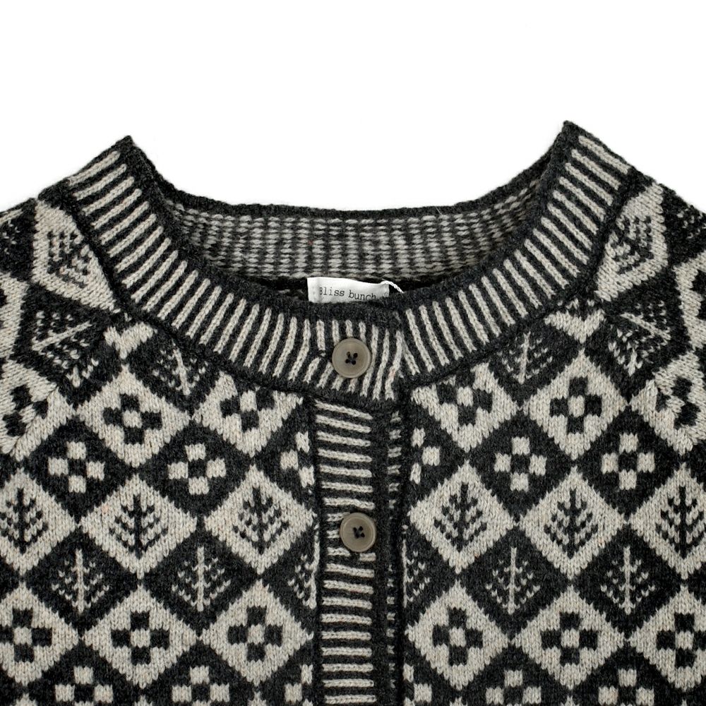 ブリスバンチ (Bliss bunch) ジャガード クルーネックカーデ ウールジャガードニットカーディガン P758-440